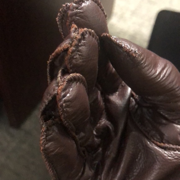 Joe Fresh Gloves - Picture 7 of 8